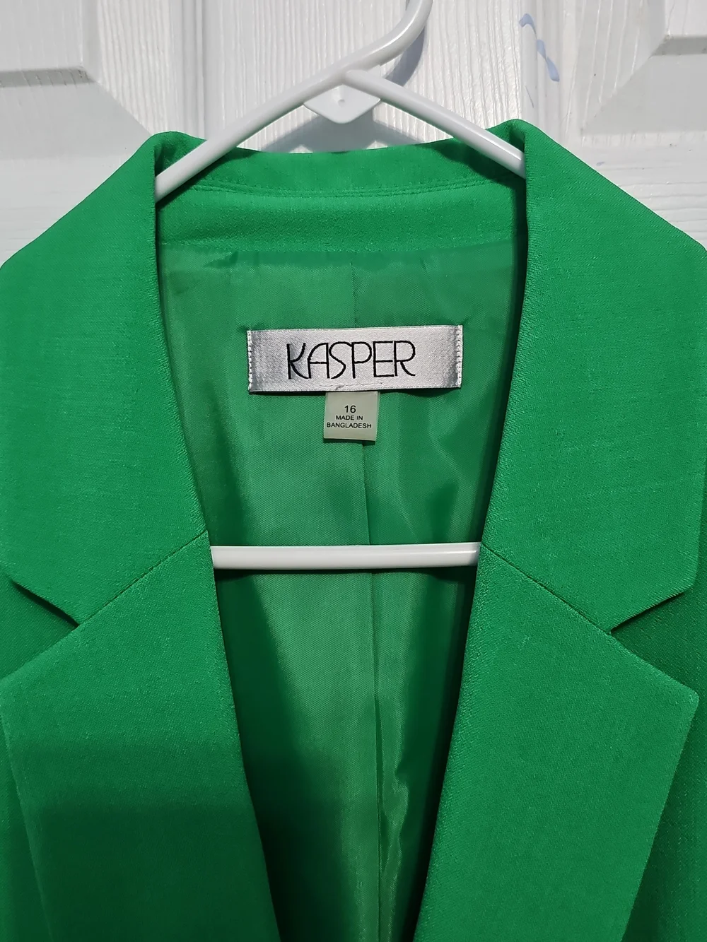 Kasper Women's Green Tailored Blazer Size 16